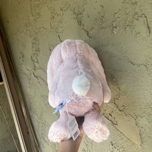 jellycat bashful blush cherry medium bunny NWT authentic - Picture 4 of 10